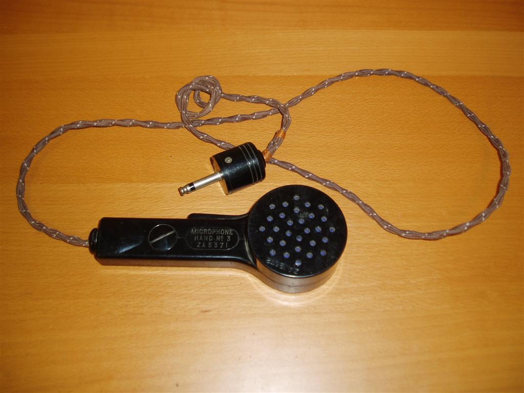 Microphone