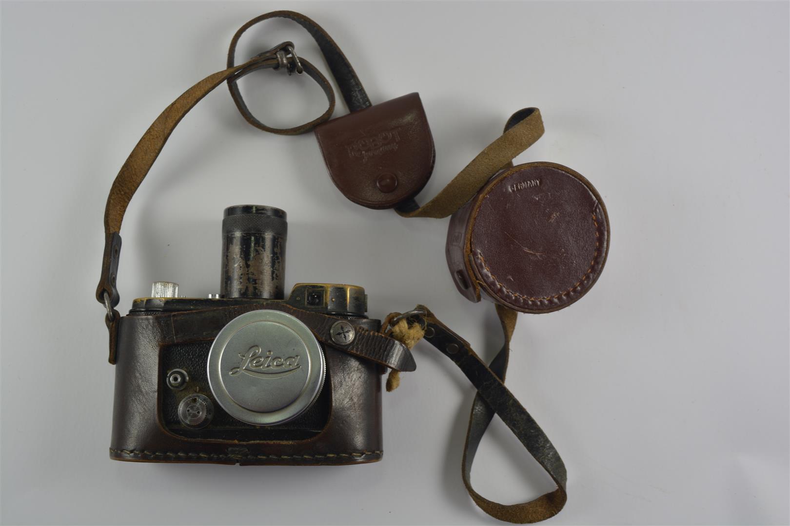 Captain Jacks Militaria - WW2 Luftwaffe Leica Robot Gun Camara
